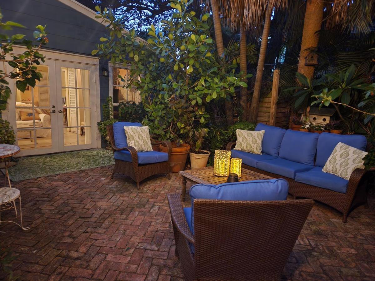 Hotel Chateau Gardens Lake Worth Beach Exterior foto